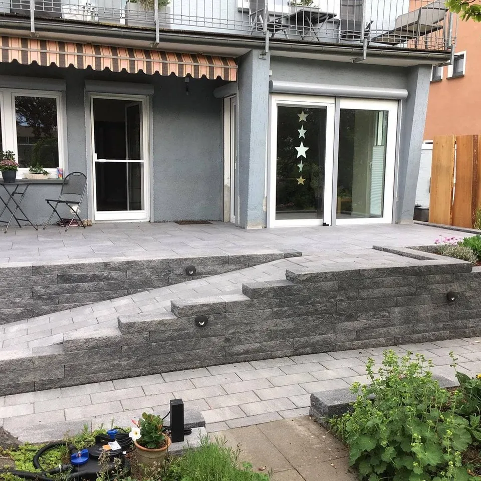 Terrassengestaltung inklusive barrierefreier Rollstuhlrampe – Projekt in Plaidt