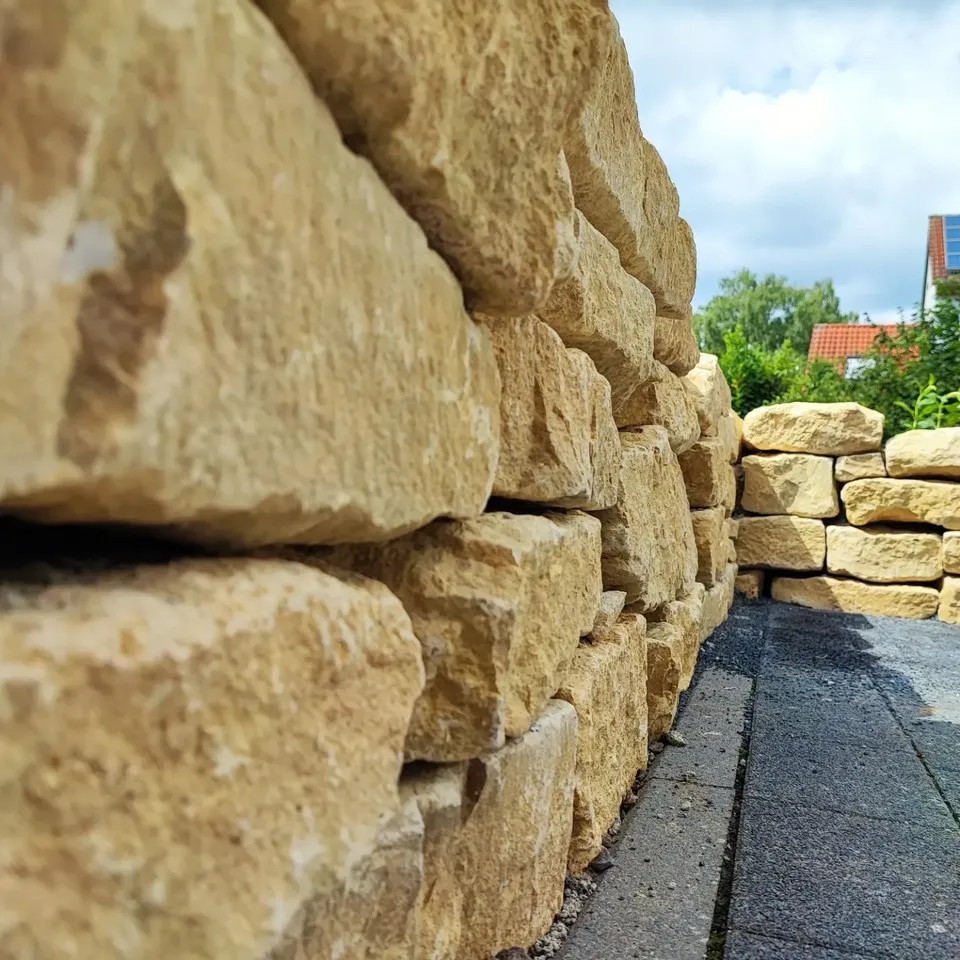 Hochbeet aus Naturstein für Naturfreunde – Projekt in Ransbach-Baumbach